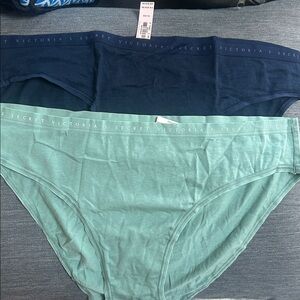 Victorias Secret Lot 2 Pairs NWT Bikini Panties Cotton Underwear XL Spell Out